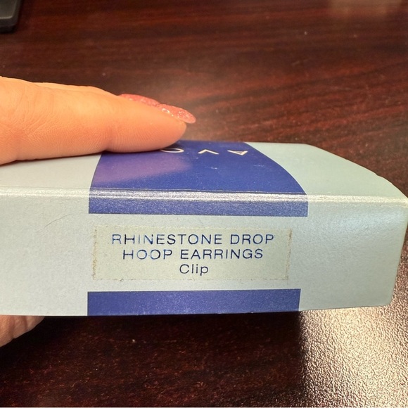 Avon Rhinestone Drop Silver Hoop clip Earrings with Bow NIB 2001. Vintage - Picture 3 of 4